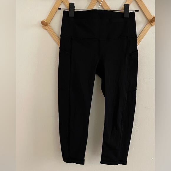 Lululemon Leggings Women's 4 Mind Over Miles Cropped Black Zip Pocket High Rise - Picture 4 of 6